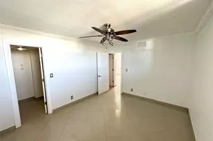 4800 Bayview Dr, Fort Lauderdale, FL 33308 - Photo 11