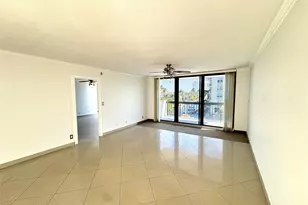 4800 Bayview Dr, Fort Lauderdale, FL 33308 - Photo 5