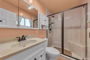 2541 NE 11th St, Pompano Beach, FL 33062 - Photo 11