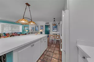 2541 NE 11th St, Pompano Beach, FL 33062 - Photo 17