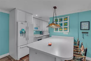 2541 NE 11th St, Pompano Beach, FL 33062 - Photo 15