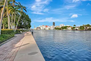 21205 Yacht Club Dr, Aventura, FL 33180 - Photo 45