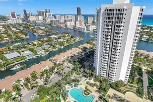 21205 Yacht Club Dr, Aventura, FL 33180 - Photo 51