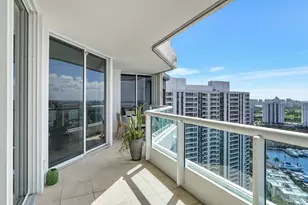 21205 Yacht Club Dr, Aventura, FL 33180 - Photo 17