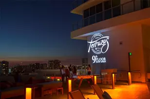 4111 S Ocean Dr, Hollywood, FL 33019 - Photo 35