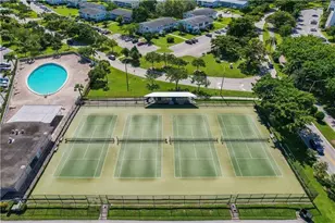 2030 Harwood D, Deerfield Beach, FL 33442 - Photo 29