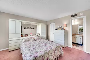 10101 Sunrise Lakes Blvd, Sunrise, FL 33322 - Photo 7