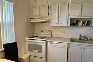 7877 Golf Cir Dr, Margate, FL 33063 - Photo 3