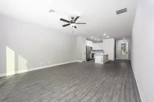 5203 Jovial Ct, Fort Pierce, FL 34947 - Photo 7