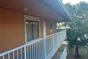 6900 SW 39th St, Davie, FL 33314 - Photo 3