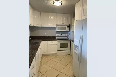 3015 N Ocean Boulevard #18J, Fort Lauderdale, FL 33308 - Photo 9