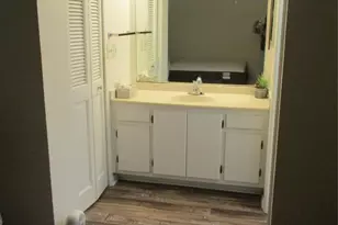 7950 W McNab Rd, Tamarac, FL 33321 - Photo 21