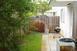 1215 NE 18th Ave, Fort Lauderdale, FL 33304 - Photo 9