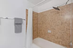 722 NW 132nd Terrace, Plantation, FL 33325 - Photo 17