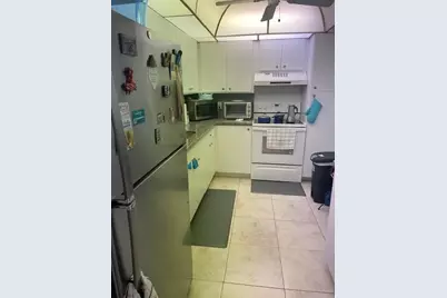 1300 Saint Charles Place #522, Hollywood, FL 33026 - Photo 7