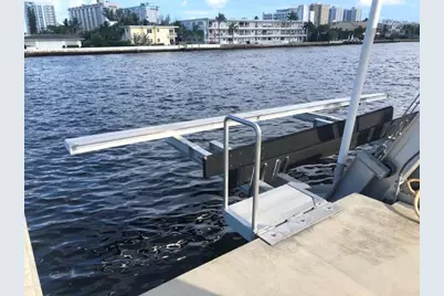 412 SE 28th Avenue, Pompano Beach, FL 33062 - Photo 17