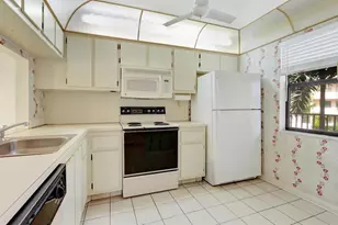 2726 NW 104th Ave, Sunrise, FL 33322 - Photo 7