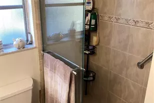 4031 N Cypress Dr, Pompano Beach, FL 33069 - Photo 11