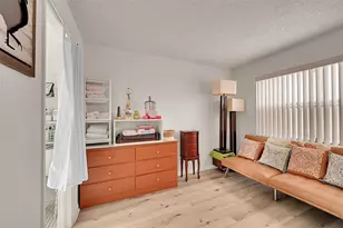 10442 Sunrise Lakes Blvd, Sunrise, FL 33322 - Photo 3