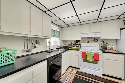 10442 Sunrise Lakes Boulevard #202, Sunrise, FL 33322 - Photo 11