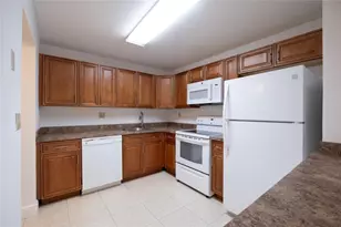 9233 SW 8th St, Boca Raton, FL 33428 - Photo 19