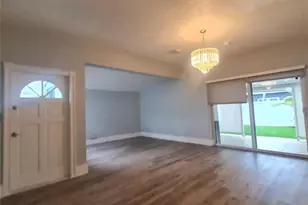 906 NE 3 St, Hallandale Beach, FL 33009 - Photo 9