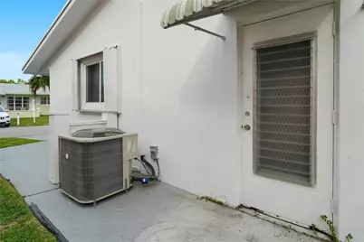 4510 NW 49th Drive, Tamarac, FL 33319 - Photo 35