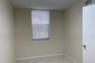 3993 Cypress Reach Ct, Pompano Beach, FL 33069 - Photo 7