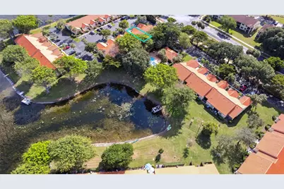 35 Centennial Court, Deerfield Beach, FL 33442 - Photo 25