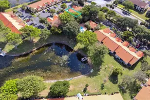 35 Centennial Ct, Deerfield Beach, FL 33442 - Photo 25