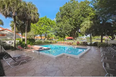 35 Centennial Court, Deerfield Beach, FL 33442 - Photo 21