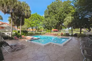 35 Centennial Ct, Deerfield Beach, FL 33442 - Photo 21