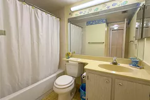 329 Knotty Pine Cir, Greenacres, FL 33463 - Photo 9