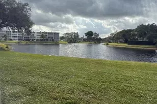 1010 Islewood D, Deerfield Beach, FL 33442 - Photo 1