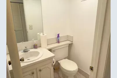 1010 Islewood D #1010, Deerfield Beach, FL 33442 - Photo 11