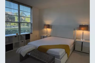 545 Oaks Lane #105, Pompano Beach, FL 33069 - Photo 13