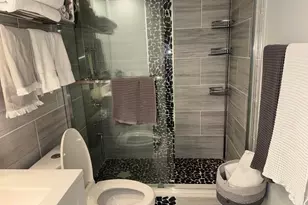 545 Oaks Ln, Pompano Beach, FL 33069 - Photo 25