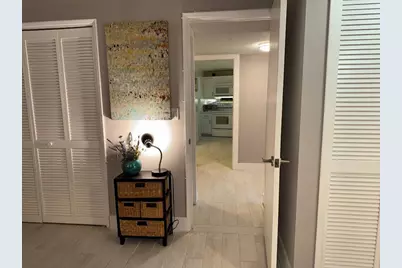 545 Oaks Lane #105, Pompano Beach, FL 33069 - Photo 23