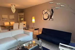 545 Oaks Ln, Pompano Beach, FL 33069 - Photo 9