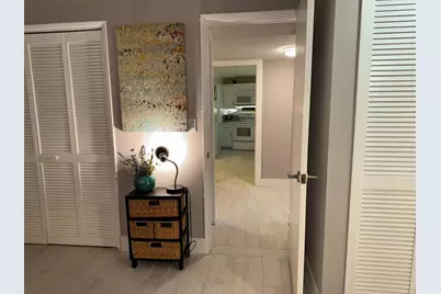 545 Oaks Lane #105, Pompano Beach, FL 33069 - Photo 23
