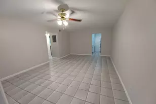 10036 Twin Lakes Dr, Coral Springs, FL 33071 - Photo 1