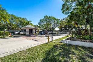 1244 S Military Trail, Deerfield Beach, FL 33442 - Photo 15