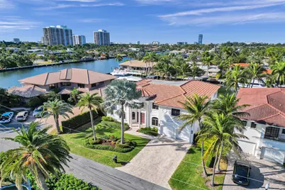 642 Palm Drive, Hallandale Beach, FL 33009 - Photo 7