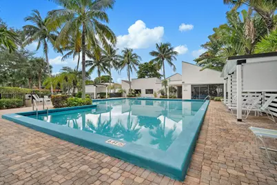 371 87th Terrace #371, Plantation, FL 33324 - Photo 3