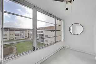 2780 N Pine Island Rd, Sunrise, FL 33322 - Photo 13