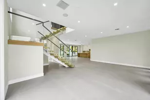 445 NE 11th Ave, Fort Lauderdale, FL 33301 - Photo 11