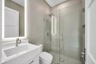 445 NE 11th Ave, Fort Lauderdale, FL 33301 - Photo 35