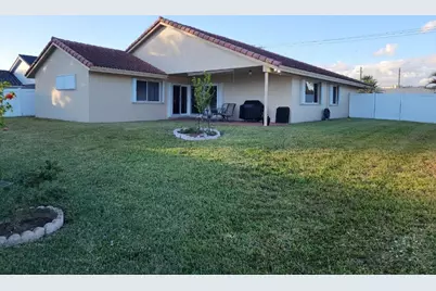 426 SE 3rd Place, Dania Beach, FL 33004 - Photo 5