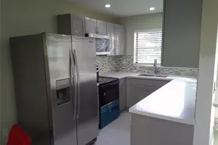 3810 SW 52nd Ave, Hollywood, FL 33023 - Photo 5