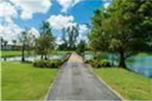 8930 S Hollybrook Blvd, Hollywood, FL 33025 - Photo 19